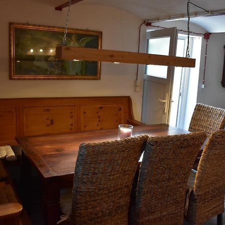 Zimmer Baerbel Forbau Kültér fotó